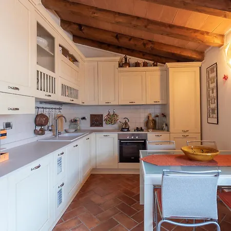 Iseolakerental - La Colombaia Apartment